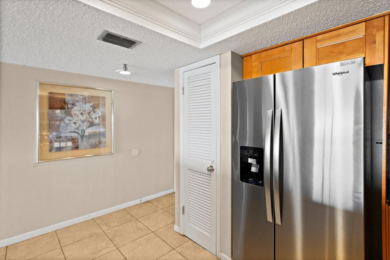 #502 Beach Place Condos - Nightly Rental Сейнт Пийт Бийч Екстериор снимка